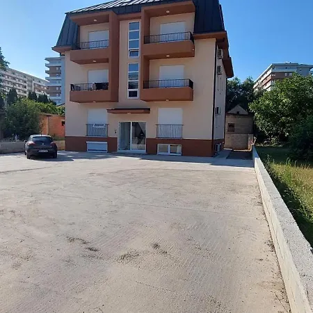 Apartment Biser *